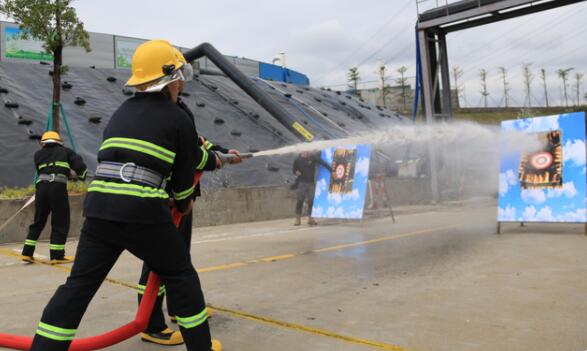 <a href='http://www.taoyyy.net' title='危險品運輸' >危險品運輸</a>